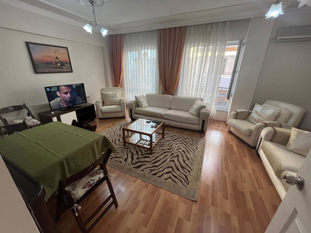 ÇANAKKALE MERKEZ BELEDIYE KARŞISI EŞYALI KIRALIK 2+1 DAIRE