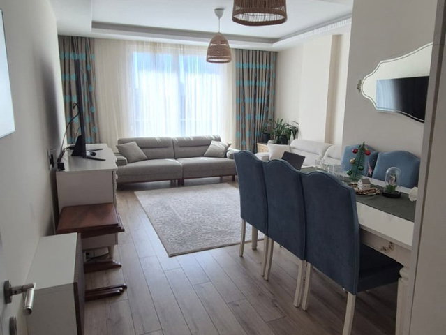ESENKENT GOLDEN PARK SİTESİ METROYA YÜRÜME MESAFESİ SATILIK 3+1 DAİRE