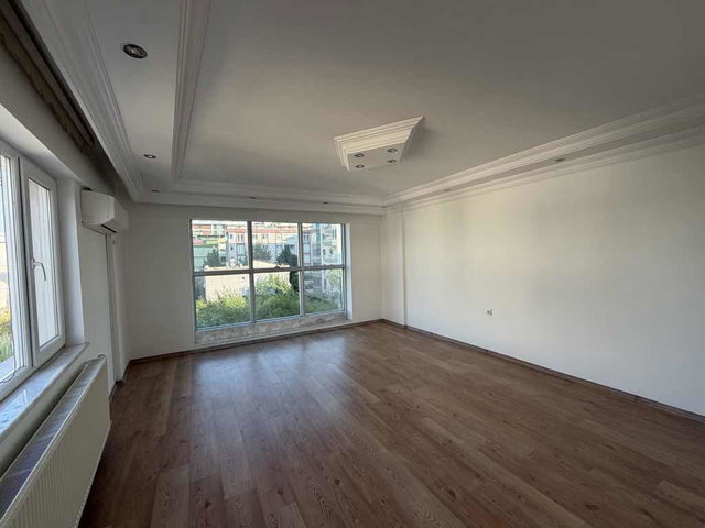 GÜZEL YALI MAHALLESİ SAHİL BANDINDA DENİZE ÇOK YAKIN SATILIK DUBLEKS DAİRE