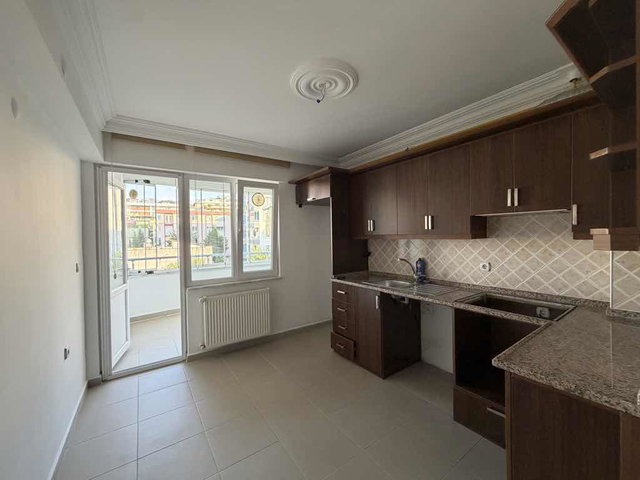 GÜZEL YALI MAHALLESİ SAHİL BANDINDA DENİZE ÇOK YAKIN SATILIK DUBLEKS DAİRE