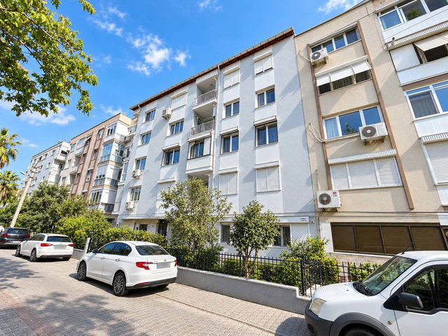 KARŞIYAKA BAHÇELİEVLER’DE 3+1 | 105 M² | 2 BALKON | GİRİŞ KAT
