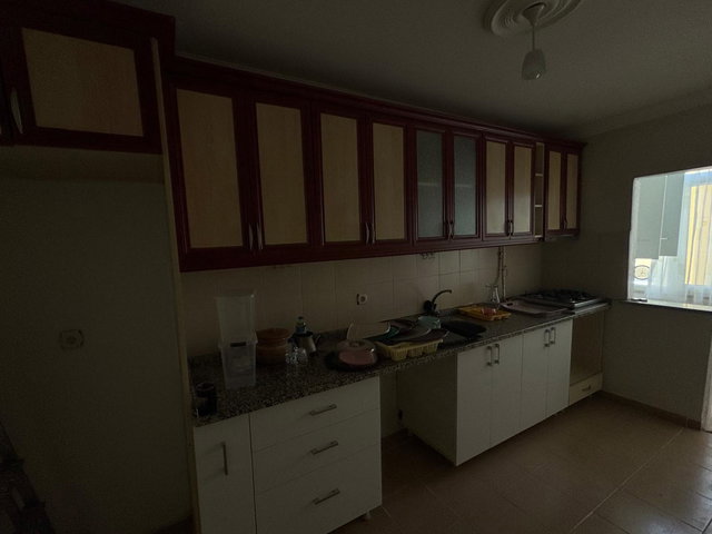 GÖLCÜK ÇİFTLİK MAH. B UYDUKENT SITESINDE 3+1, 110 M²  YÜKSEK GIRIŞ SATILIK DAİRE