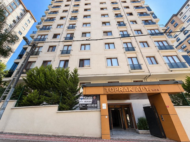 ÜMRANİYE ŞERİFALİ MEHMET AKİF SATILIK 2+1 BOŞ FIRSAT DAİRE