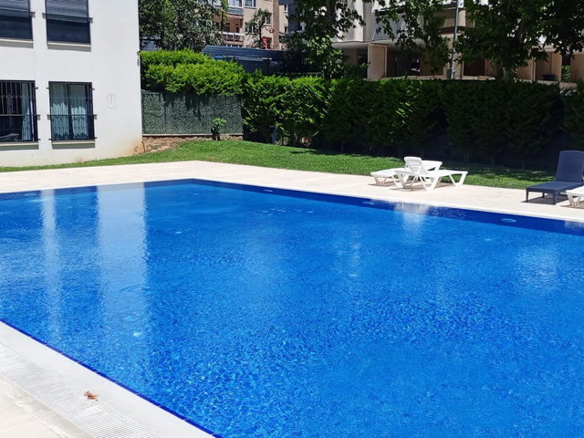 GÖZTEPE BAĞDAT CADDESİNE YAKIN HAVUZLU BÜYÜK 3+1 KİRALIK DAİRE
