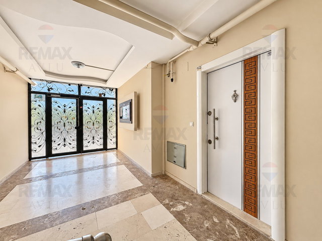 REMAX AVLU'DAN ÇİFTLİKKÖY'DE 2+1 SATILIK DAİRE