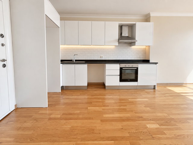 CORDELLA KARTAL SİTESİ DENİZ MANZARALI GENİŞ TİP KİRALIK 1+1 DAİRE