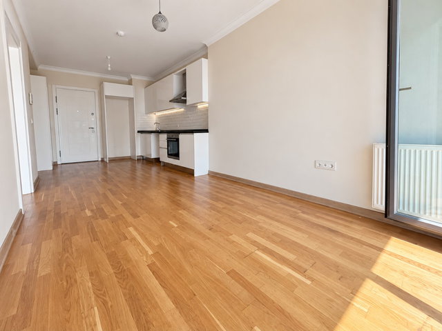 CORDELLA KARTAL SİTESİ DENİZ MANZARALI GENİŞ TİP KİRALIK 1+1 DAİRE