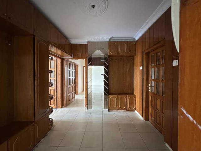 PARK AFYONA YÜRÜME MESAFESİ ANA CADDE ÜZERİ 3+1 KİRALIK DAİRE