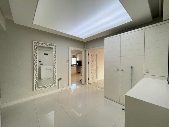 REMAX NEVİN’DEN DEREBAHÇE ‘ DE SİTE İÇİ SATILIK 4+1 DAİRE