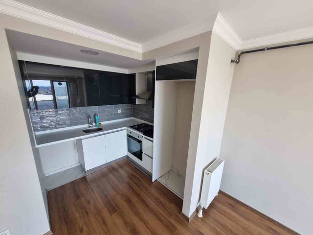 EDONİA GARDEN SİTESİNDE 1+1 KISMI DENİZ MANZARALI DAİRE