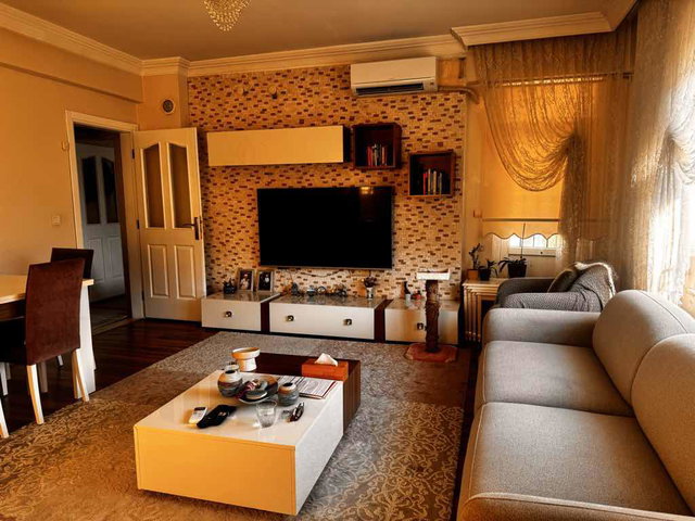 AYDINEVLER DE GENİŞ 3+1 SATILIK DAİRE