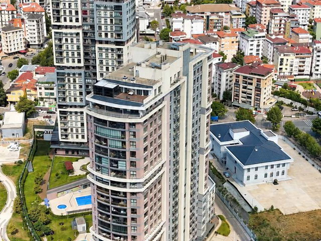REFERANS KARTAL'DA 8.KATTA HAVUZ & PEYZAJ MANZARALI 60 M² 1+1