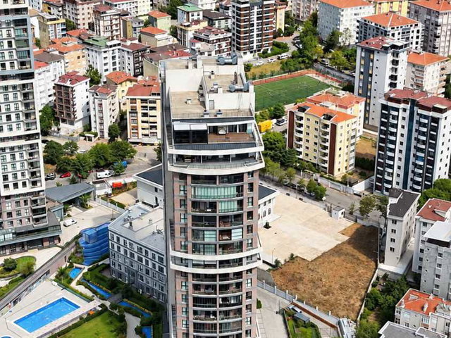 REFERANS KARTAL'DA 8.KATTA HAVUZ & PEYZAJ MANZARALI 60 M² 1+1