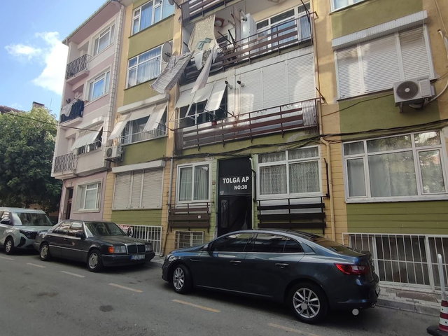 ÜSKÜDARIN KALBİNDE ÜNİVERSİTE VE TOPLU ULAŞIMLARA YÜRÜME MESAFESİNDE 1+1 KİRALIK DAİRE