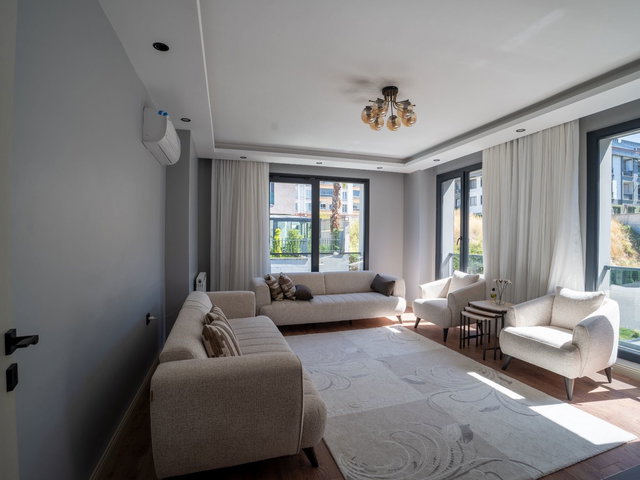 BEYLİKDÜZÜ KAVAKLI ES MARİN MENEKŞE SİTESİ SATILIK DAİRE 2+1