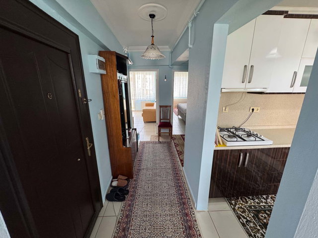 BARBAROS’TA TROYA VE ATATÜRK CADDESİ ARASINDA 2+1 SATILIK DAİRE