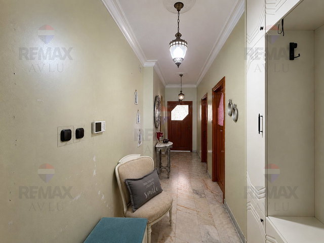 REMAX AVLU'DAN CUMHURİYET MAH.'DE SATILIK 4+1 DAİRE