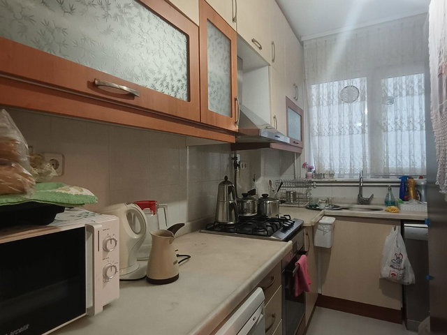 FEVZİÇAKMAK MH. MERKEZİ KONUMDA 24 M2 ARSA PAYLI 2+1 DAİRE