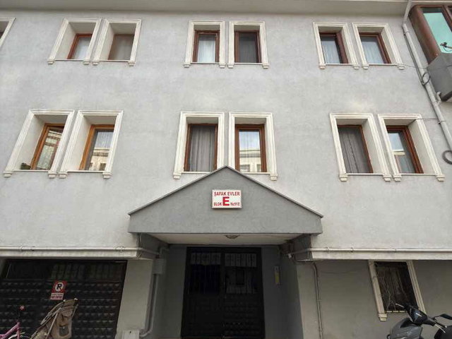 RE/MAX METROPOLİTAN'DAN YAZLIK'TA SİTE İÇERİSİNDE GARAJLI 3+1 GENİŞ DAİRE!!