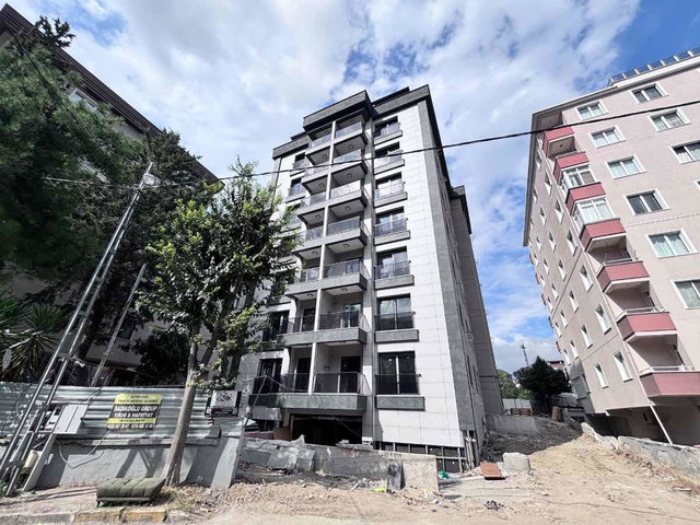 PETROL İŞ MAHALLESİ SIFIR GENİŞ KİRALIK 2+1 DAİRE