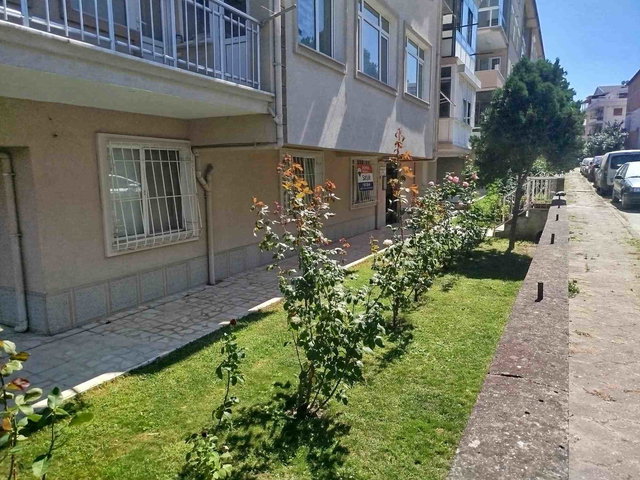 REMAX NATURAL'DAN DEĞİRMENDERE YÜZBAŞILARDA SATILIK 2+1 DAİRE