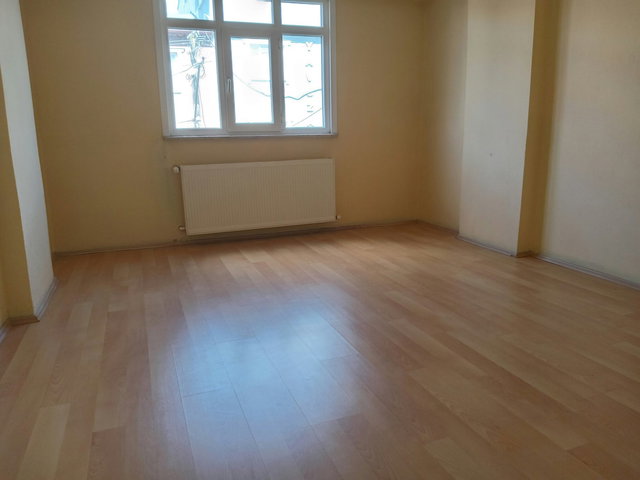 ÇAYIROVA İNÖNÜ MAH 3+1 KİRALIK DAİRE