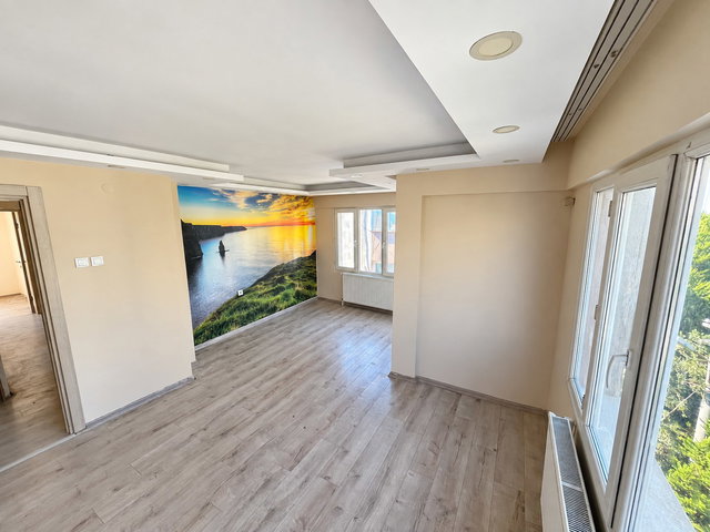 KAZIM KARABEKİRDE PARK MANZARALI, ÖNÜ AÇIK 3+1 KİRALIK DAİRE