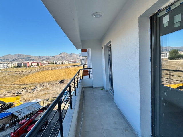 REMAX ARTIS'DEN DADAŞKENT'TE SATILIK 3+1 DAIRE
