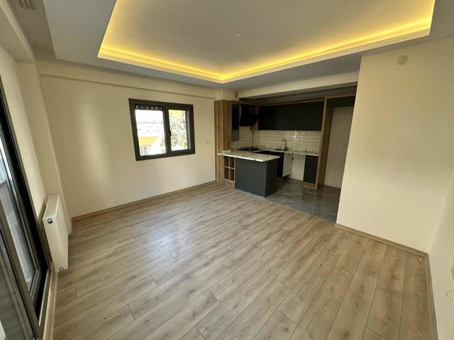 KARŞIYAKA İMBATLI’DA KİRALIK 2+1 DAİRE