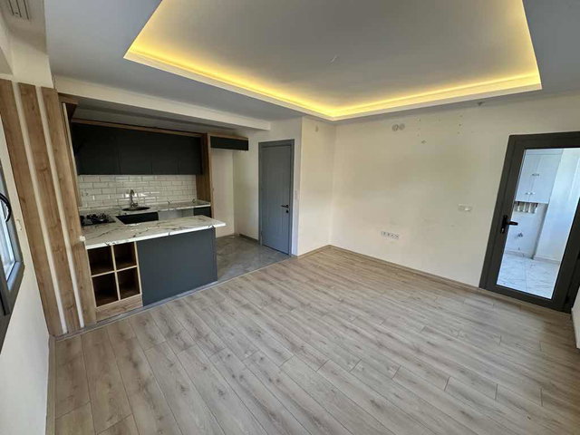 KARŞIYAKA İMBATLI’DA KİRALIK 2+1 DAİRE