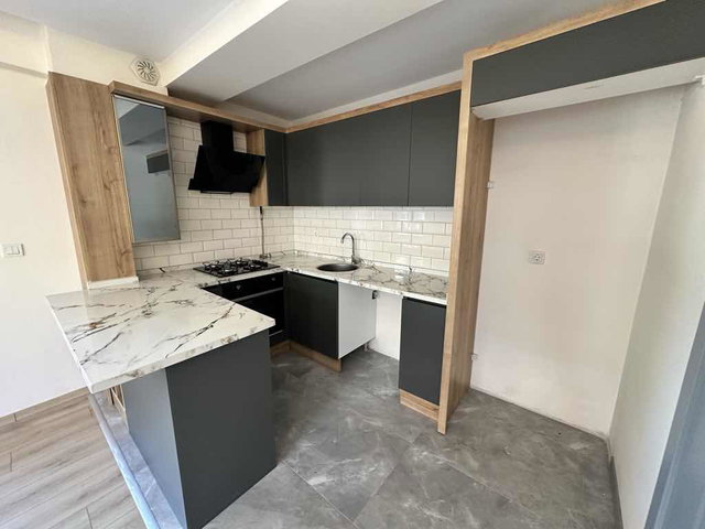 KARŞIYAKA İMBATLI’DA KİRALIK 2+1 DAİRE