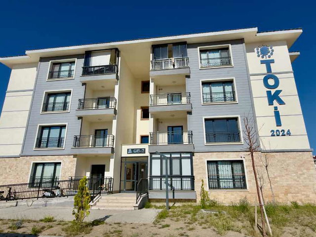 REMAX DEM'DEN BUĞDAYLI MAH. DEVİRLİ KİRACILI SATILIK 3+1 DAİRE