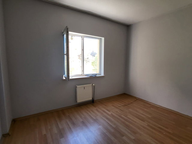 EDREMİT TOKİ'DE 3+1 KİRALIK DAİRE