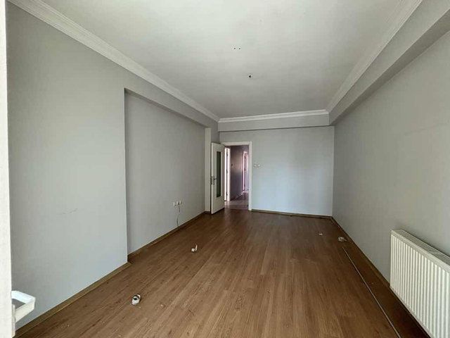REMAX YENİ'DEN HAYDARBEY'DE KİRALIK SİTE İÇİ 4+1 DAİRE