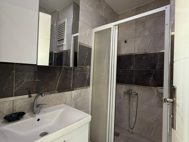 DENİZLİ TOPRAKLIK CADDE ÜSTÜ 1+1 APART