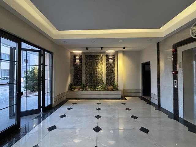 REMAX YENİ'DEN GÜLNEVA KONUTLARI SATILIK 4+1 SİTE İÇİ LÜKS DAİRE