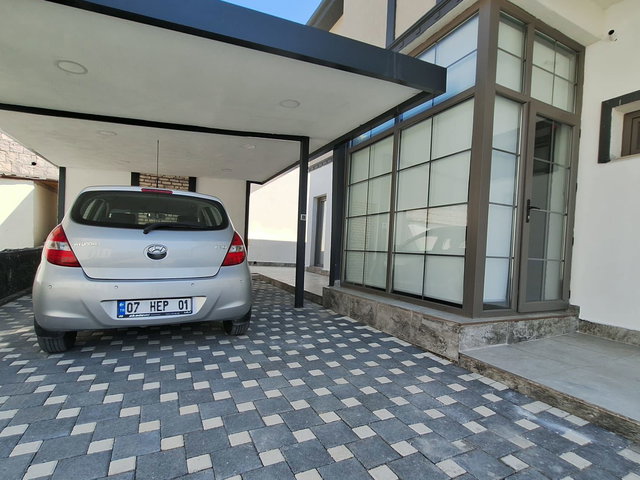 MELIKGAZI BECENDE 4.5+1 SATILIK LÜKS VILLA