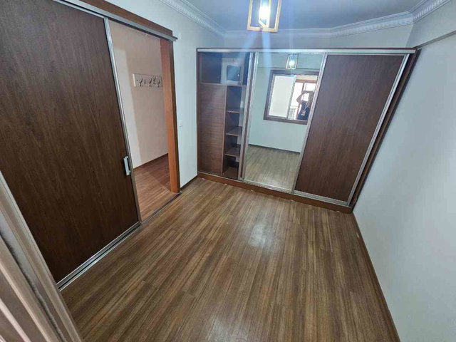 FİKRİALTAY'DA EMSALSİZ BÜYÜKLÜKTE  KİRALIK 1+1 DAİRE