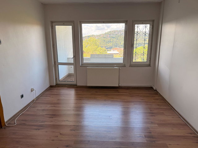 SARIYER HAVANTEPE’DE KORU İÇİNDE, BOĞAZ VE DOĞA MANZARALI KİRALIK VİLLA
