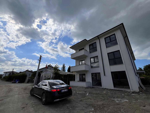 REMAX SOFT'TAN 2+1 ÖMERCİKLER MAHALLESİ'NDE 105M2 SIFIR DAİRELER