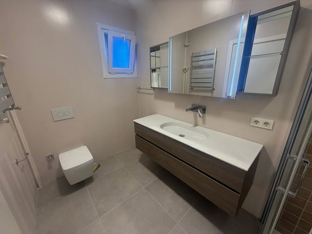HALASKARGAZİ CD. OSMANBEY METROYA 3 DK.MANZARALI 135 M² NET 3+1