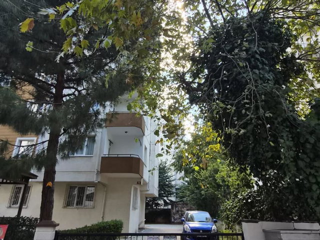 MERDIVENKÖY' ÖZLEM SOKAKA'DA 3+1 KIRALIK