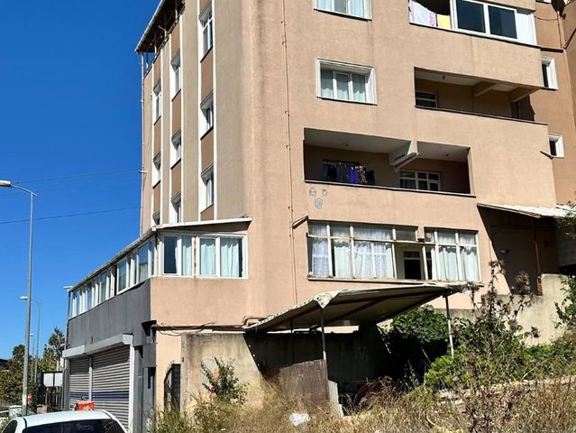 ATAŞEHİR FERHATPAŞA  MAHALLESİNDE KİRALIK 2+1 DAİRE