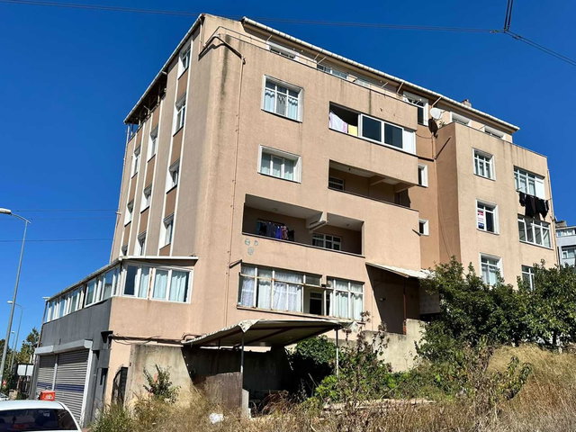 ATAŞEHİR FERHATPAŞA  MAHALLESİNDE KİRALIK 2+1 DAİRE