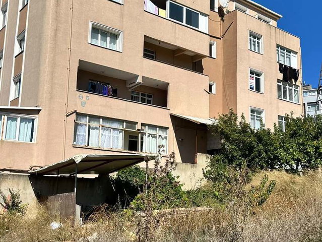 ATAŞEHİR FERHATPAŞA  MAHALLESİNDE KİRALIK 2+1 DAİRE