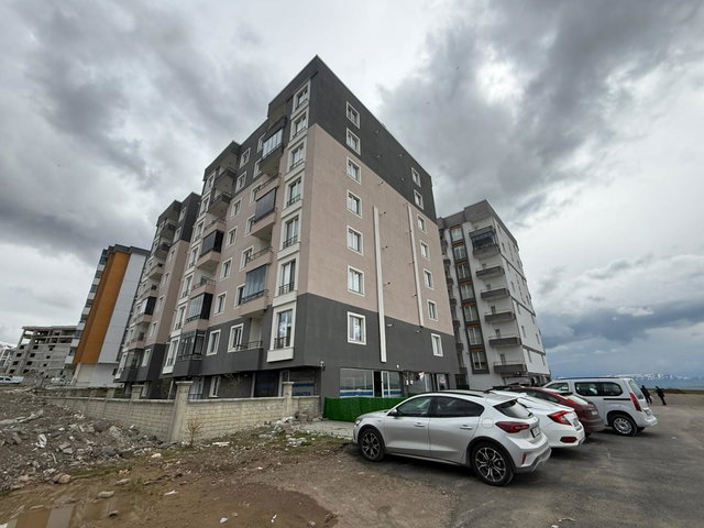 REMAX İLKE'DEN YILDIZKENT'TE 2+1 KİRALIK DAİRE