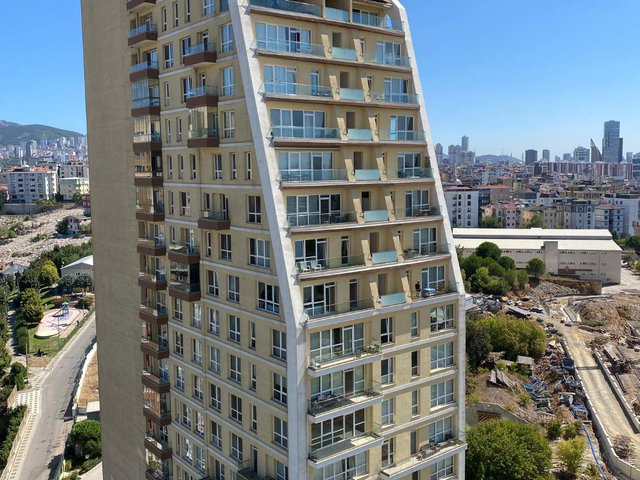 ÇUKUROVA BALKON'DA - BÜYÜKADA MANZARALI EŞYALI 1+1 SATILIK DAİRE
