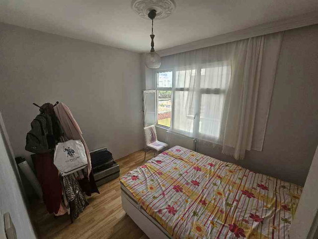 İCADİYE FISTIK AĞACI METROYA 500 M MESAFEDE 2+1 KİRALIK FERAH DAİRE