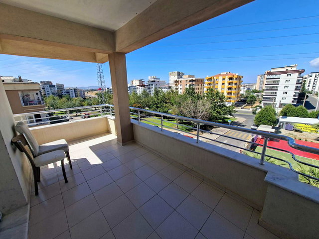 ALİAĞA YENİ MAH’DE 3+1 | 150 M² NET | 4 CEPHELİ | 2 BANYO | BALKONLU KİRALIK DAİRE