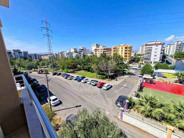 ALİAĞA YENİ MAH’DE 3+1 | 150 M² NET | 4 CEPHELİ | 2 BANYO | BALKONLU KİRALIK DAİRE